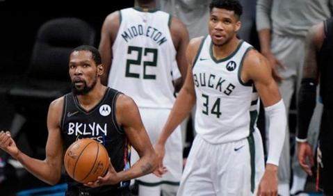 关键时刻雄鹿躺平任宰 DPOY为何不防杀疯的死神？